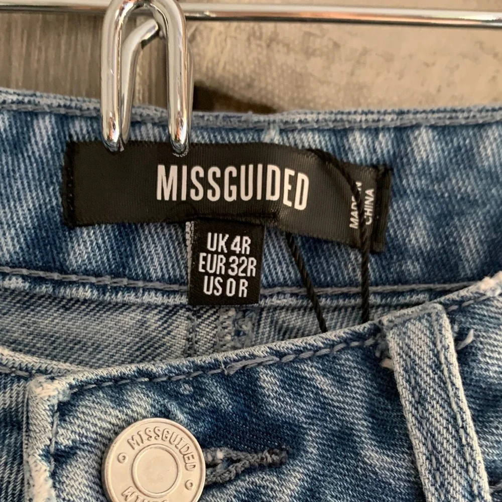 NEW Missguided Carrot Jeans - Picture 3 of 7